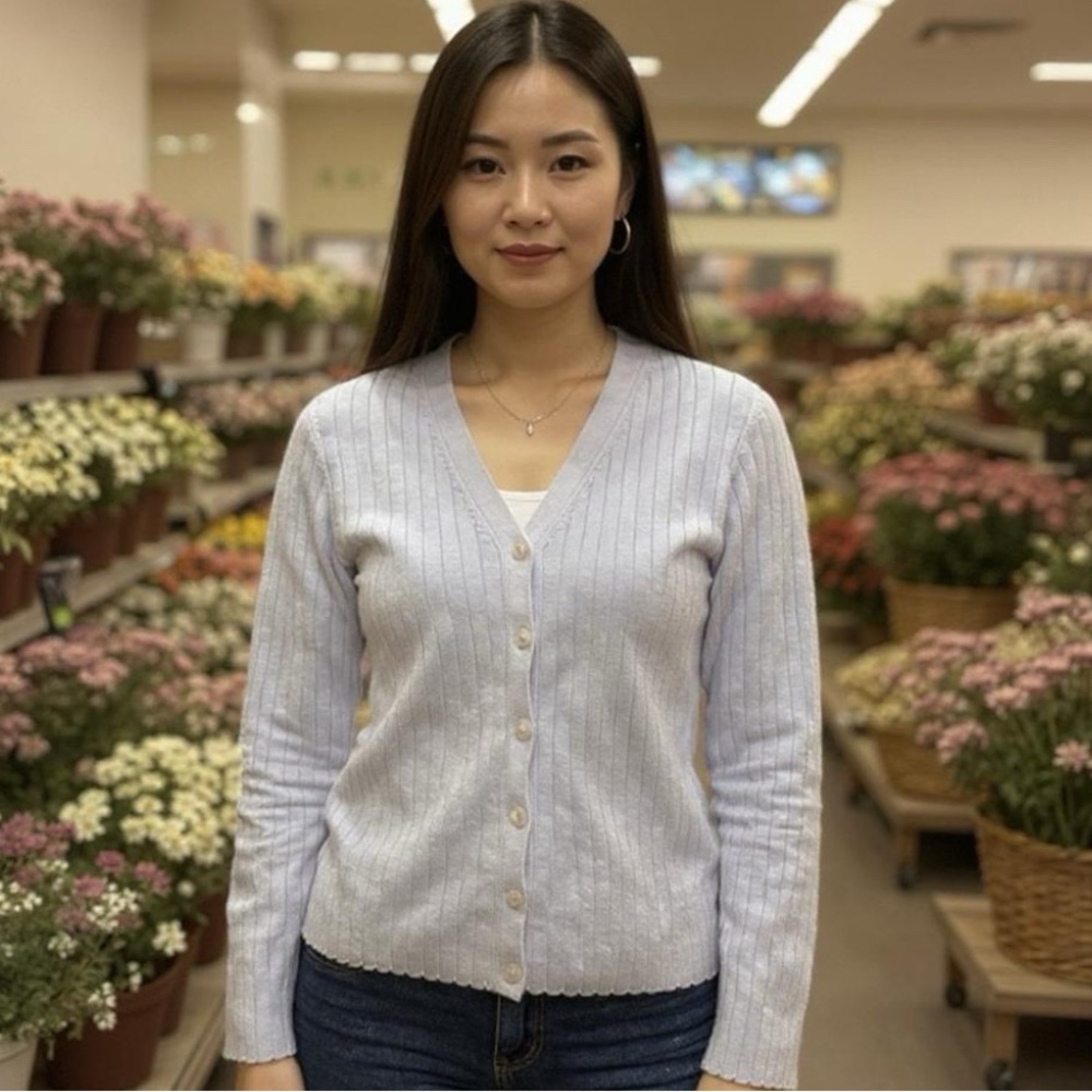Vintage Laura Scott Pale Purple Button Knit